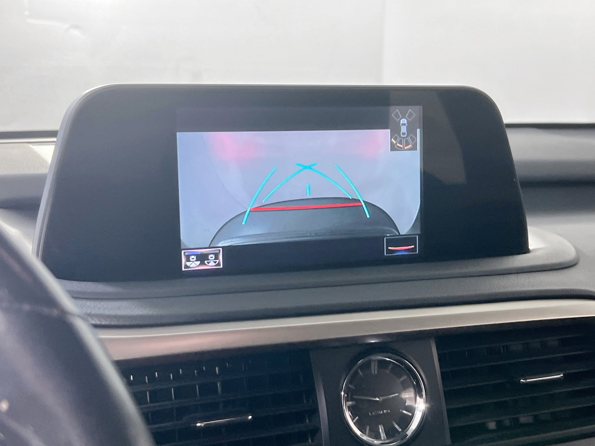 Used 2022 Lexus RX 450h AWD w/ Premium Package image 13