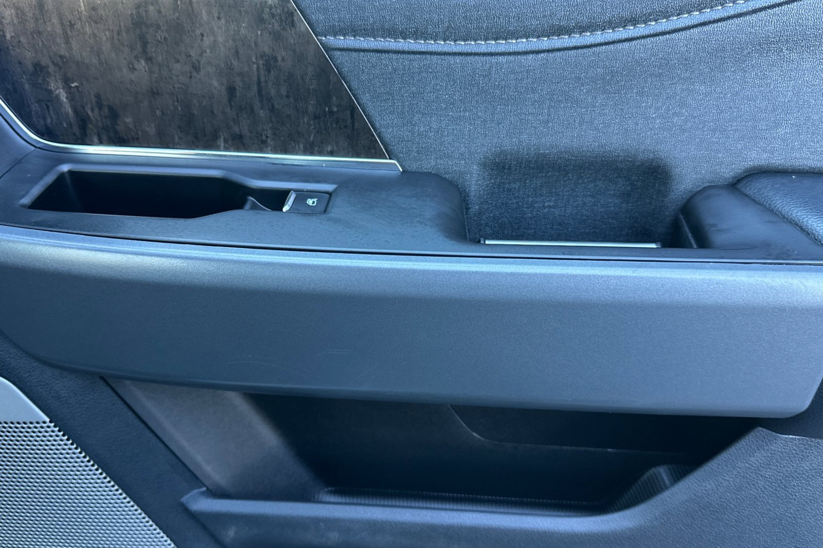 Used 2024 Ford F250 Lariat w/ Sport Appearance Package image 21