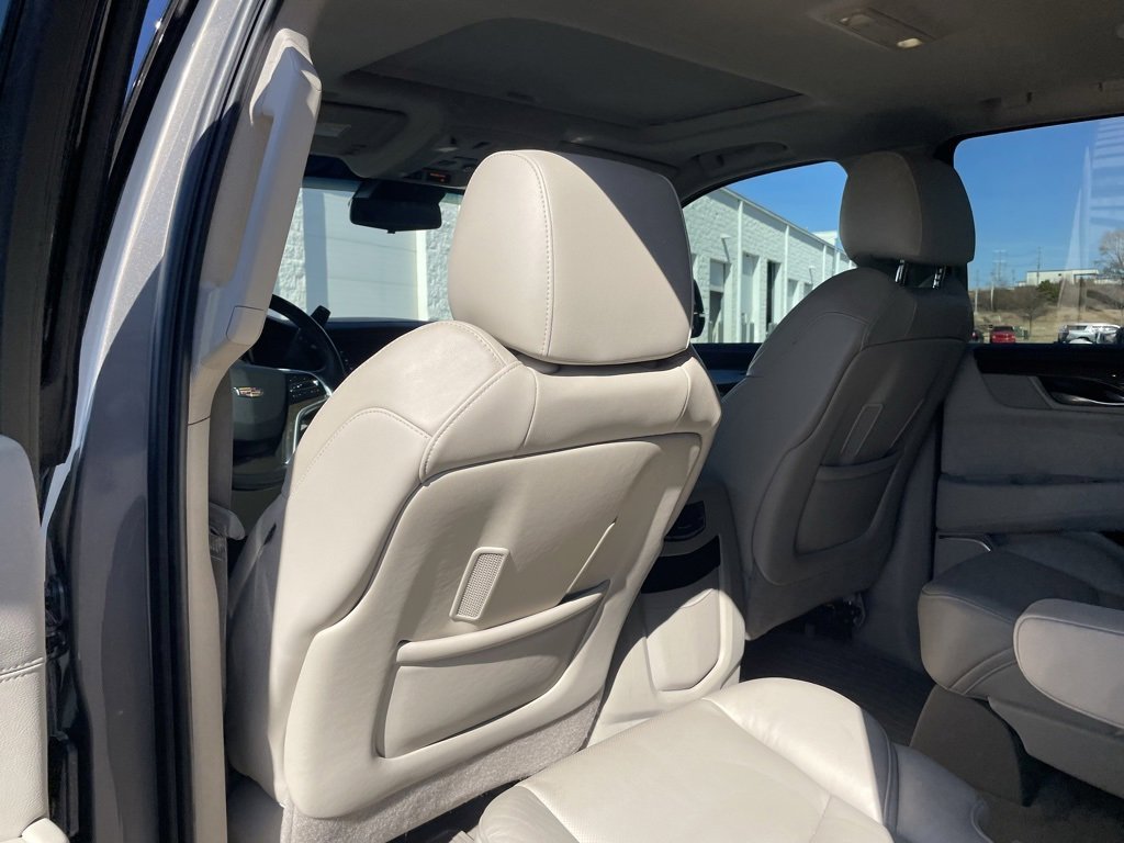 Used 2019 Cadillac Escalade Luxury image 23