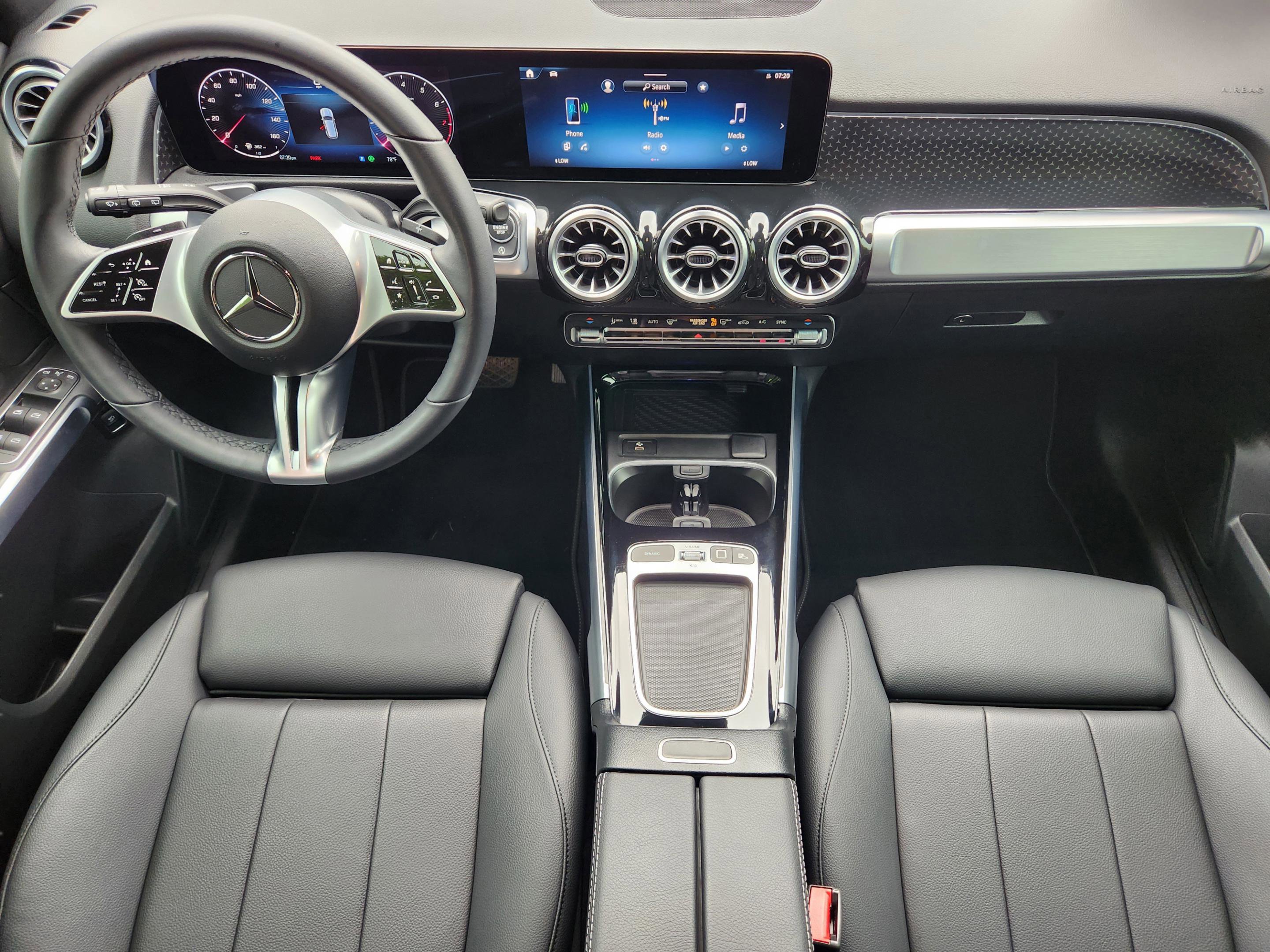 Certified 2025 Mercedes-Benz GLB 250 image 18