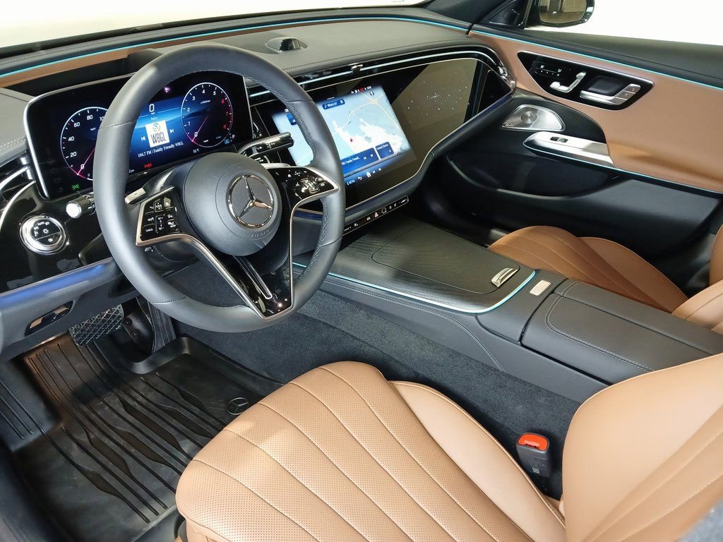 Used 2026 Mercedes-Benz E 450 4MATIC Sedan image 15