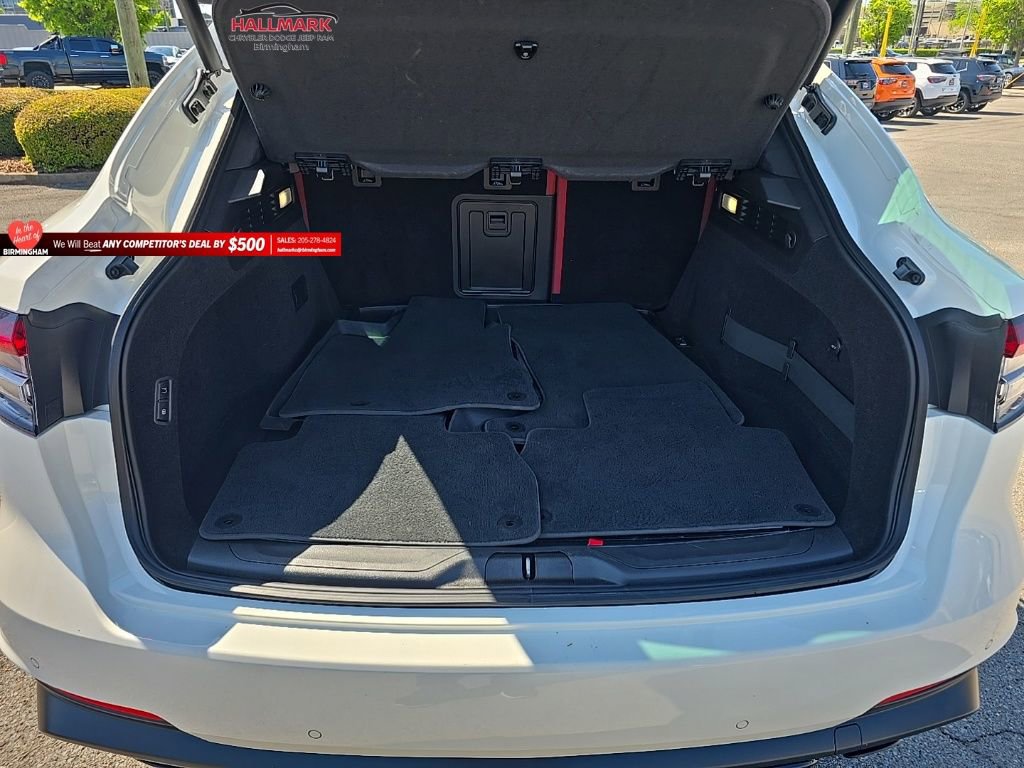 Used 2022 Maserati Levante GT image 21