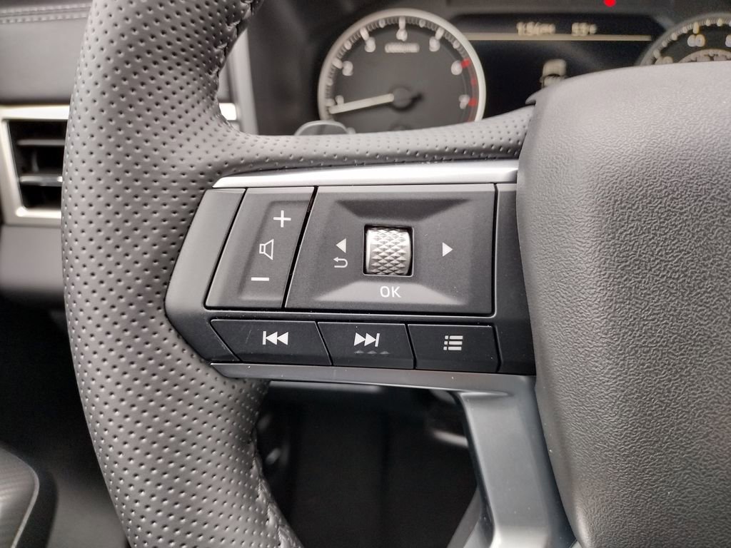 New 2026 Mitsubishi Outlander LE AWD/4WD image 27