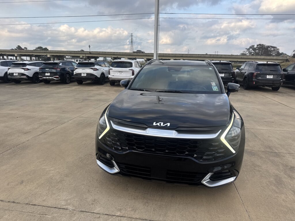 Used 2023 Kia Sportage SX image 7