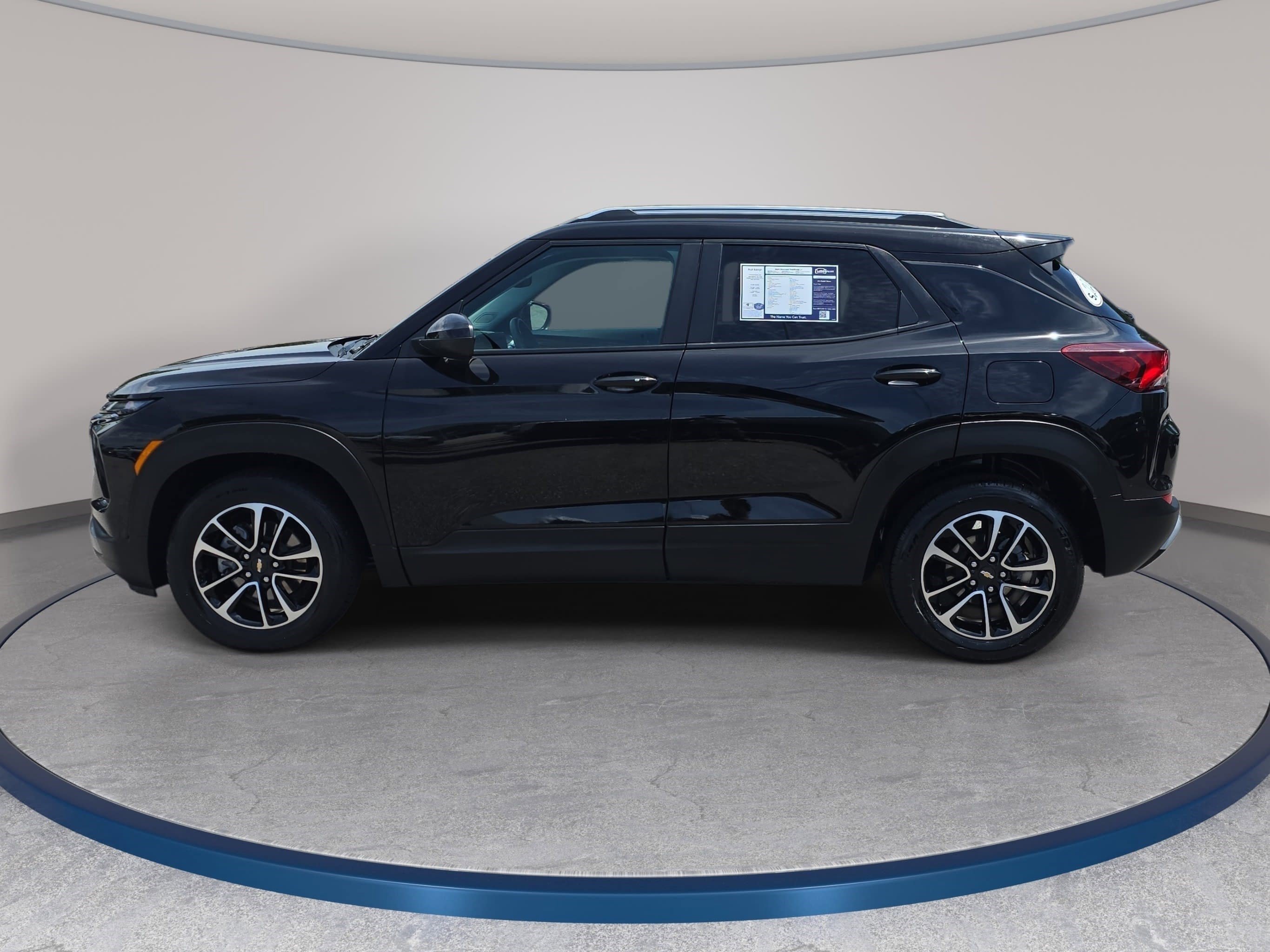 Used 2024 Chevrolet TrailBlazer LT FWD image 8