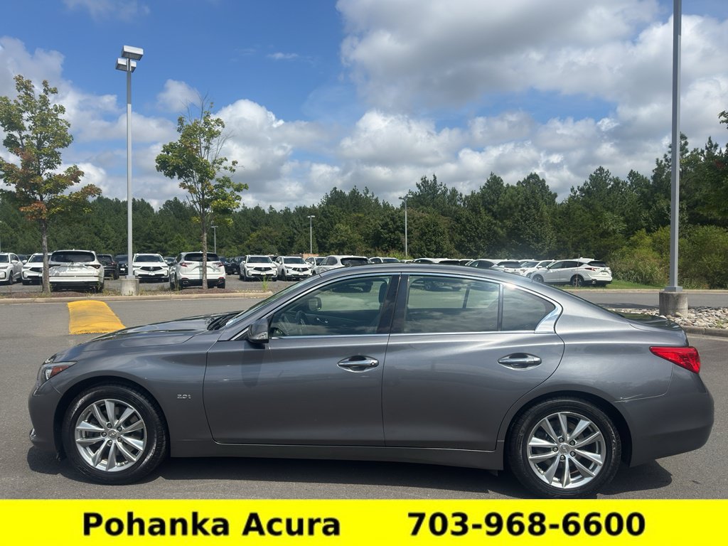 Used 2017 INFINITI Q50 2.0t w/ Moonroof Package AWD/4WD image 4