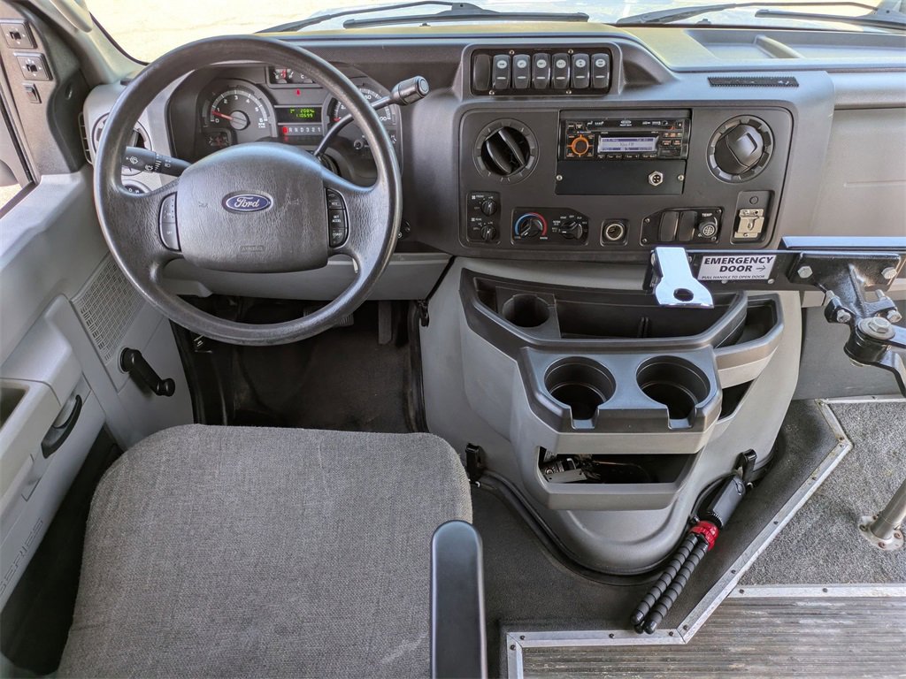 Used 2012 Ford E-450 and Econoline 450 Super Duty w/ Shuttle Bus Prep Pkg image 14