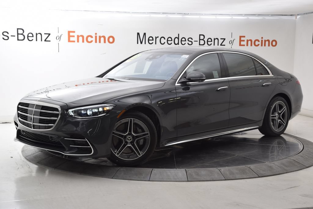 Used 2026 Mercedes-Benz S 580e 4MATIC Sedan image 2