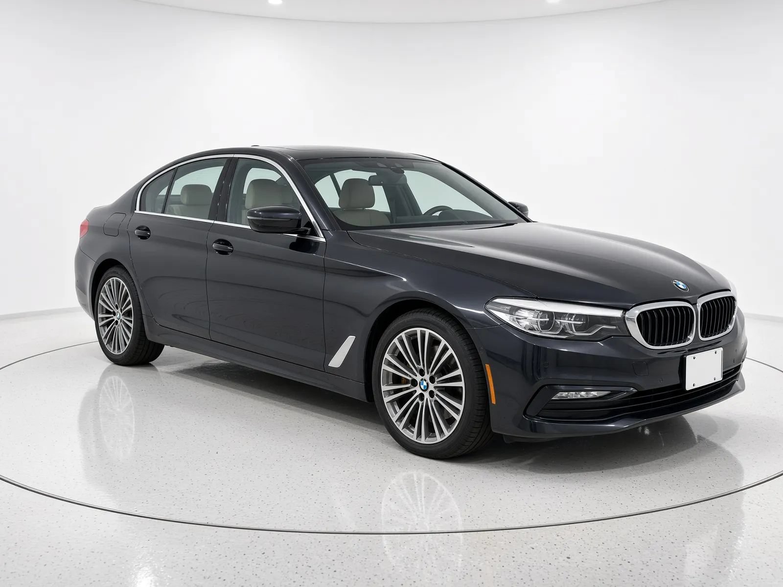 Used 2020 BMW 530e RWD image 3
