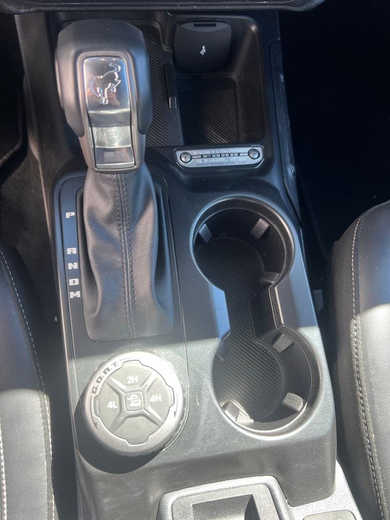 Used 2025 Ford Bronco Outer Banks image 16
