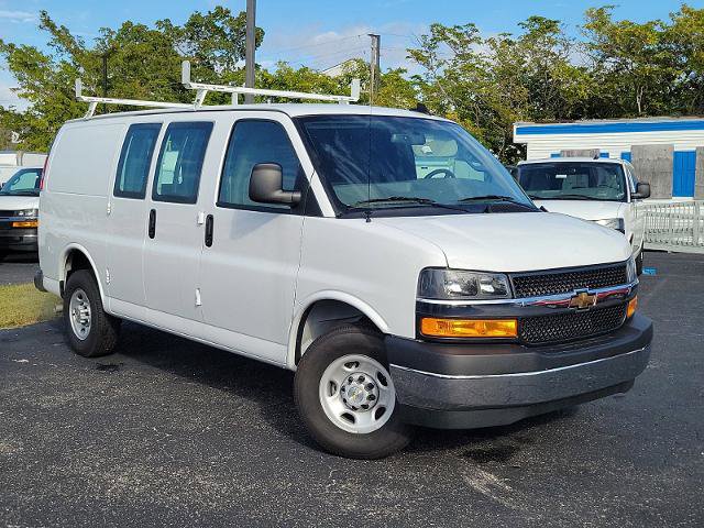 New 2024 Chevrolet Express 2500 w/ Driver Convenience Package image 27