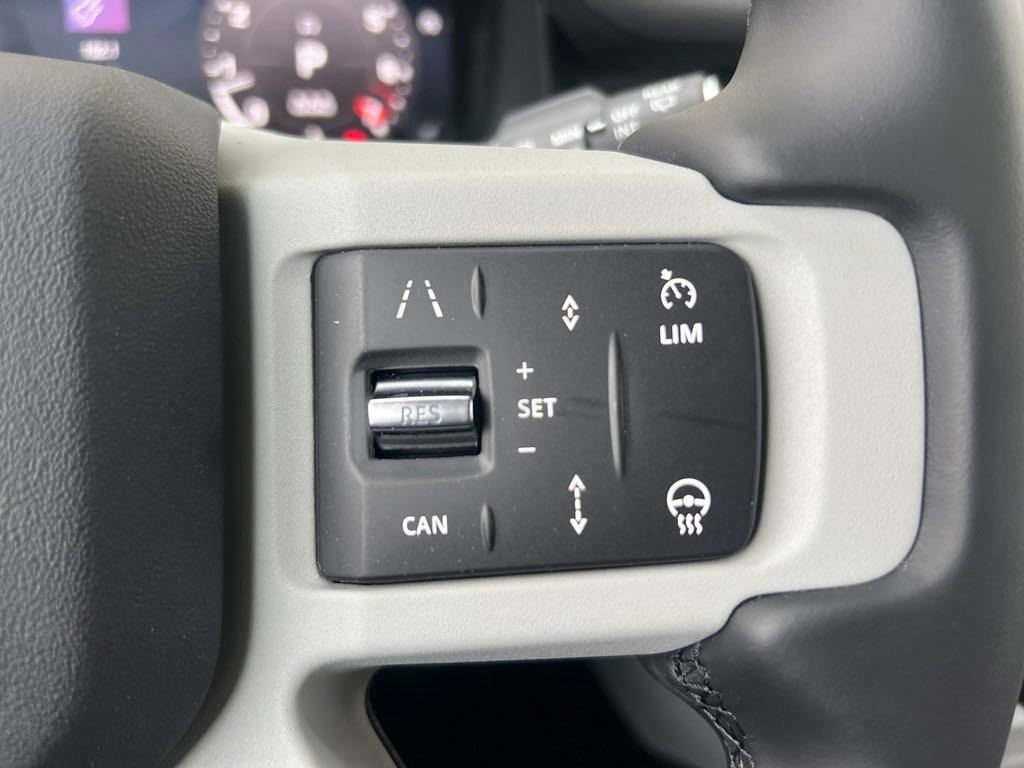 New 2024 Land Rover Defender 110 S image 16