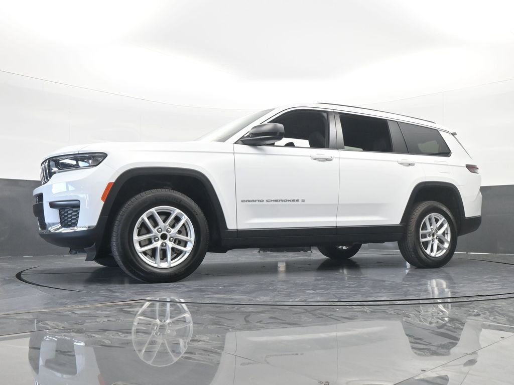 Used 2024 Jeep Grand Cherokee L Laredo image 53