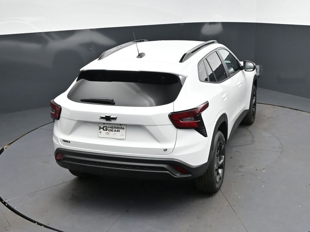 New 2026 Chevrolet Trax LT w/ Driver Confidence Package FWD image 34