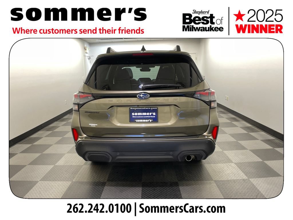 Used 2025 Subaru Forester Limited w/ Popular Package #2 AWD/4WD image 4