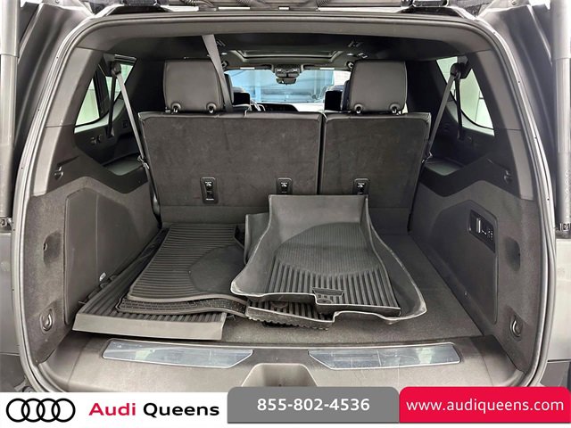 Used 2023 Cadillac Escalade ESV Sport w/ Touring Package image 9