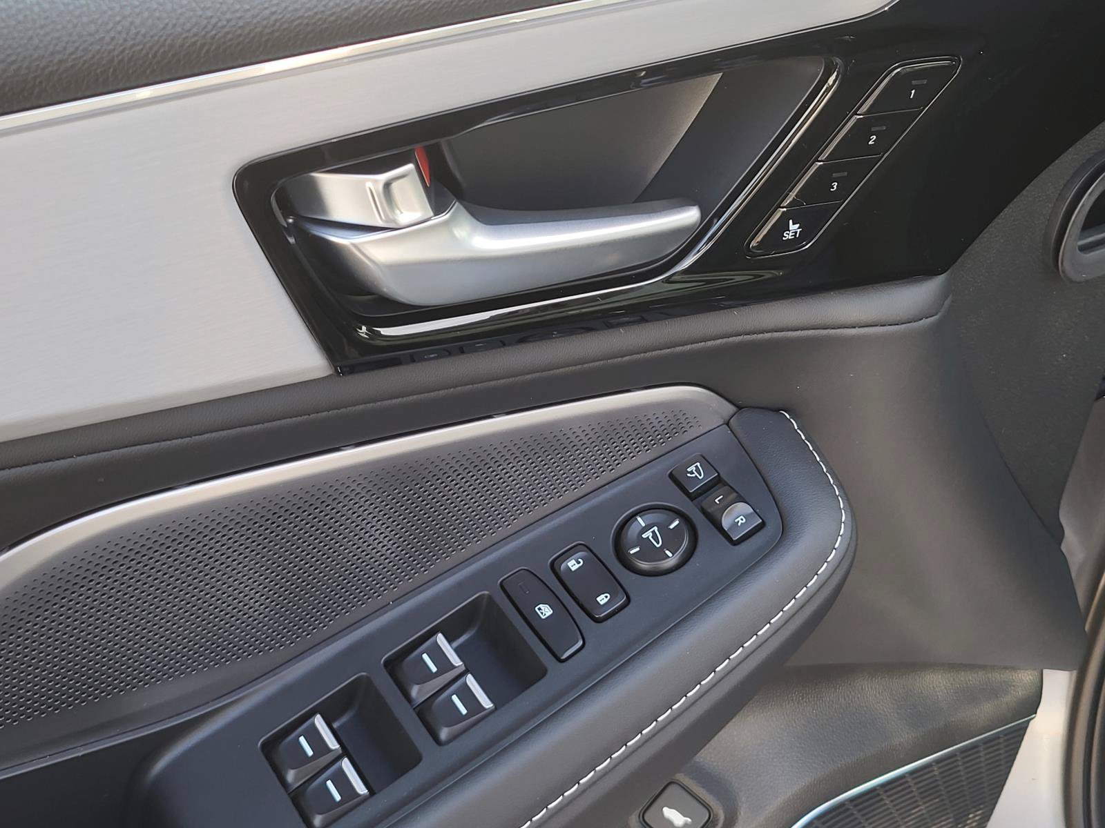 New 2026 Acura MDX w/ Technology Package AWD/4WD image 17