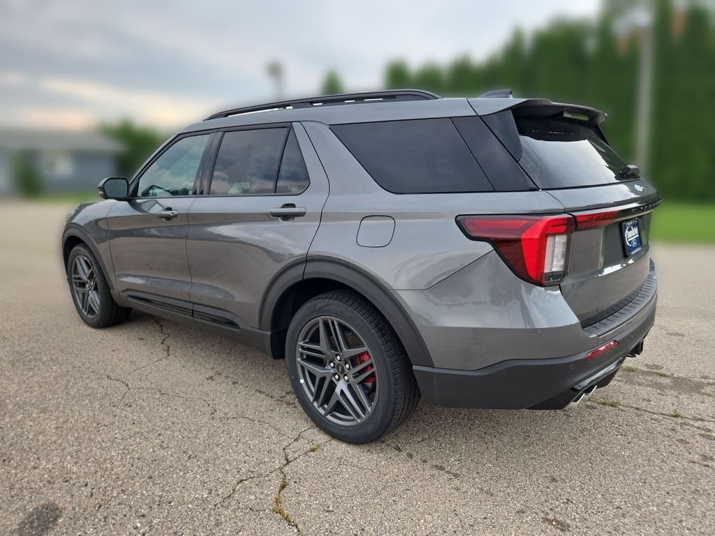 New 2026 Ford Explorer ST w/ Sun And Sound Package AWD/4WD image 3