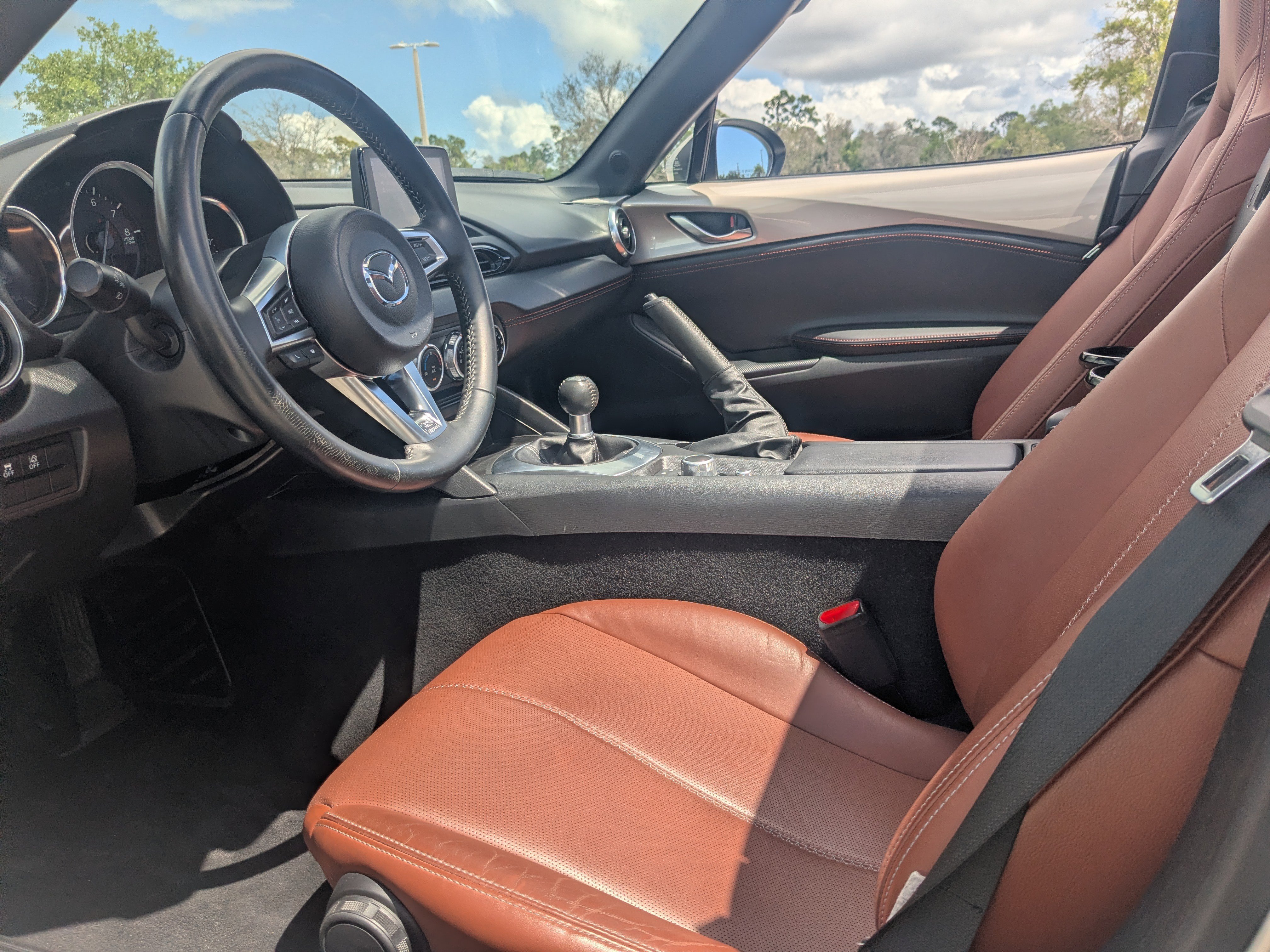 Used 2023 MAZDA MX-5 Miata Grand Touring RWD image 19