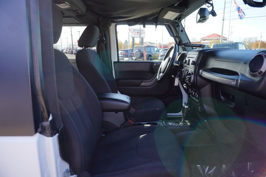 Used 2018 Jeep Wrangler Sport w/ Quick Order Package 24W image 28
