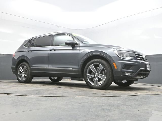 Used 2020 Volkswagen Tiguan SEL w/ 3rd Row Seat Package image 51