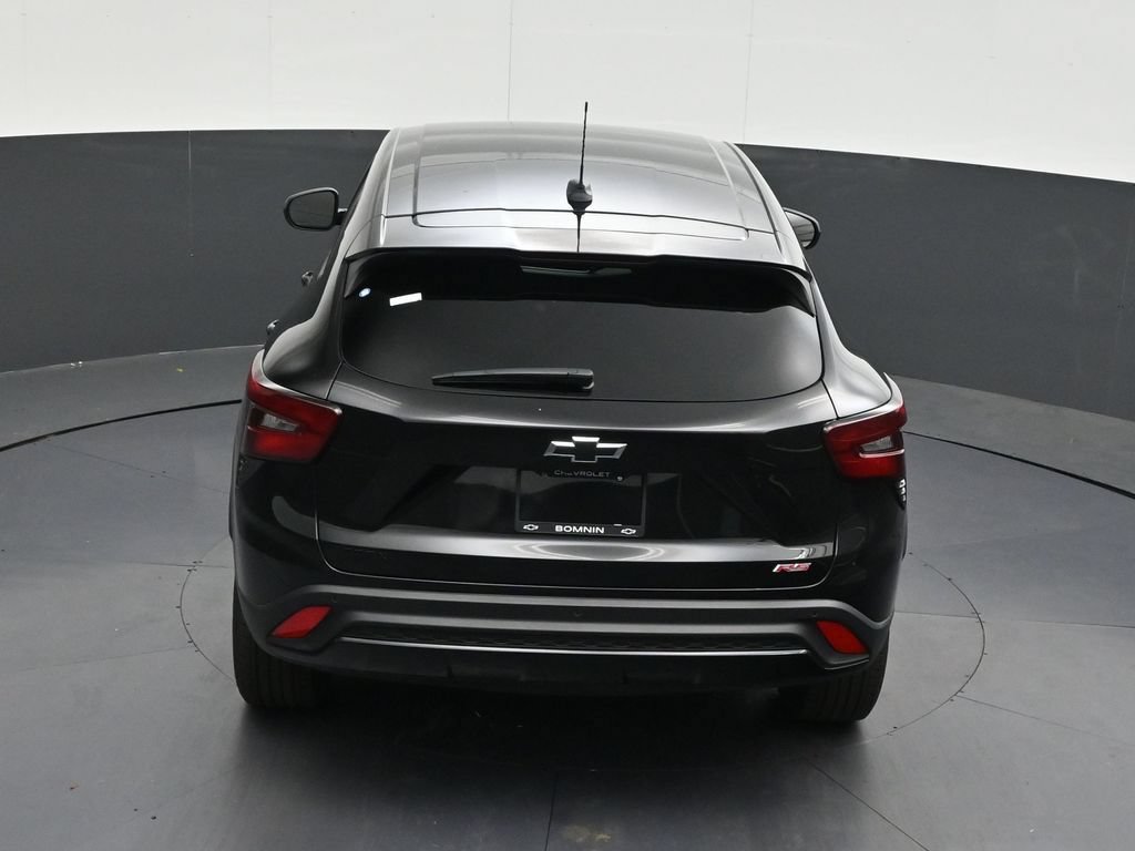 Used 2025 Chevrolet Trax RS w/ Driver Confidence Package FWD image 18