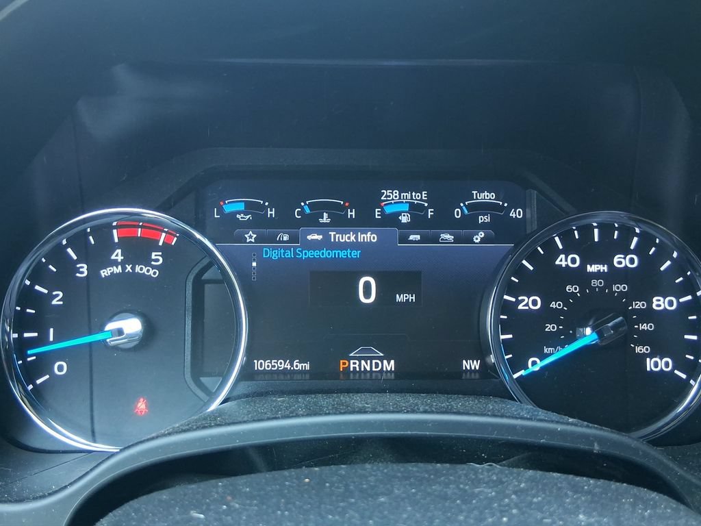 Used 2020 Ford F250 Platinum w/ FX4 Off-Road Package AWD/4WD image 18