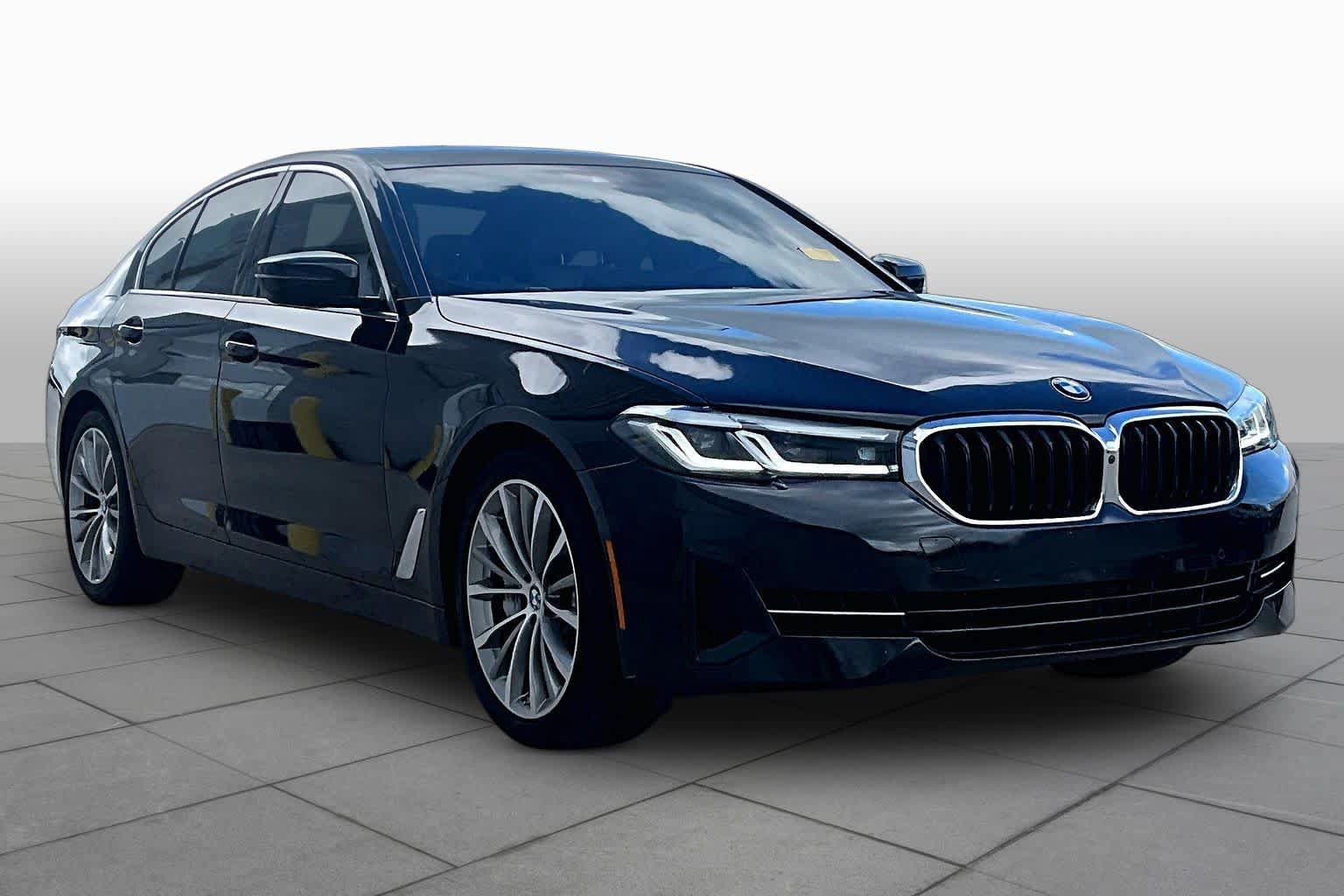 Used 2021 BMW 540i xDrive w/ Premium Package AWD/4WD image 3