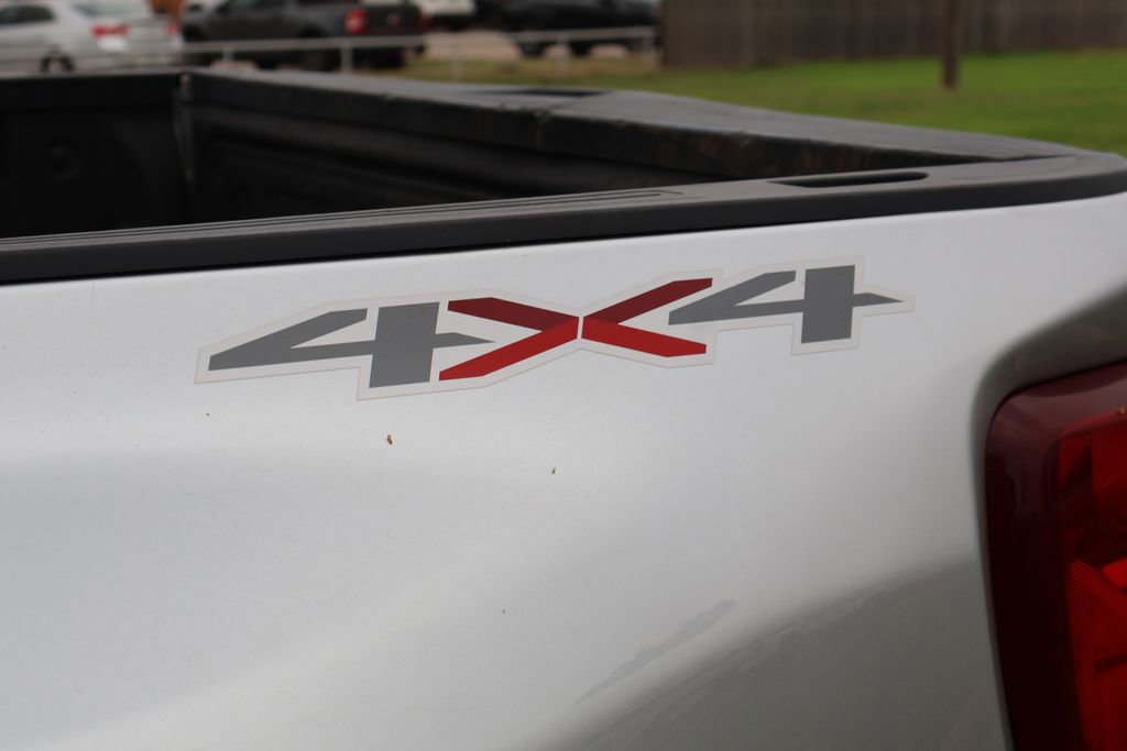 Used 2021 Chevrolet Silverado 3500 LTZ w/ LTZ Texas Edition AWD/4WD image 11