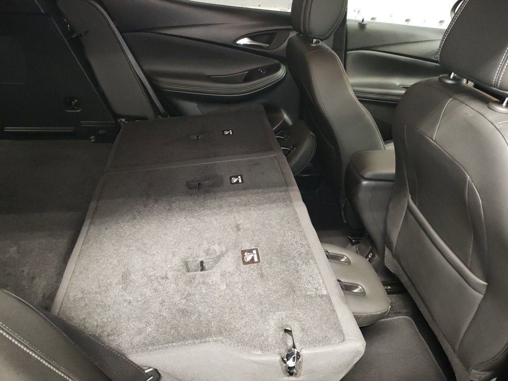 Certified 2024 Buick Encore GX Sport Touring w/ Advanced Technology Package image 13