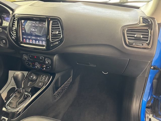 Used 2018 Jeep Compass Limited AWD/4WD image 30
