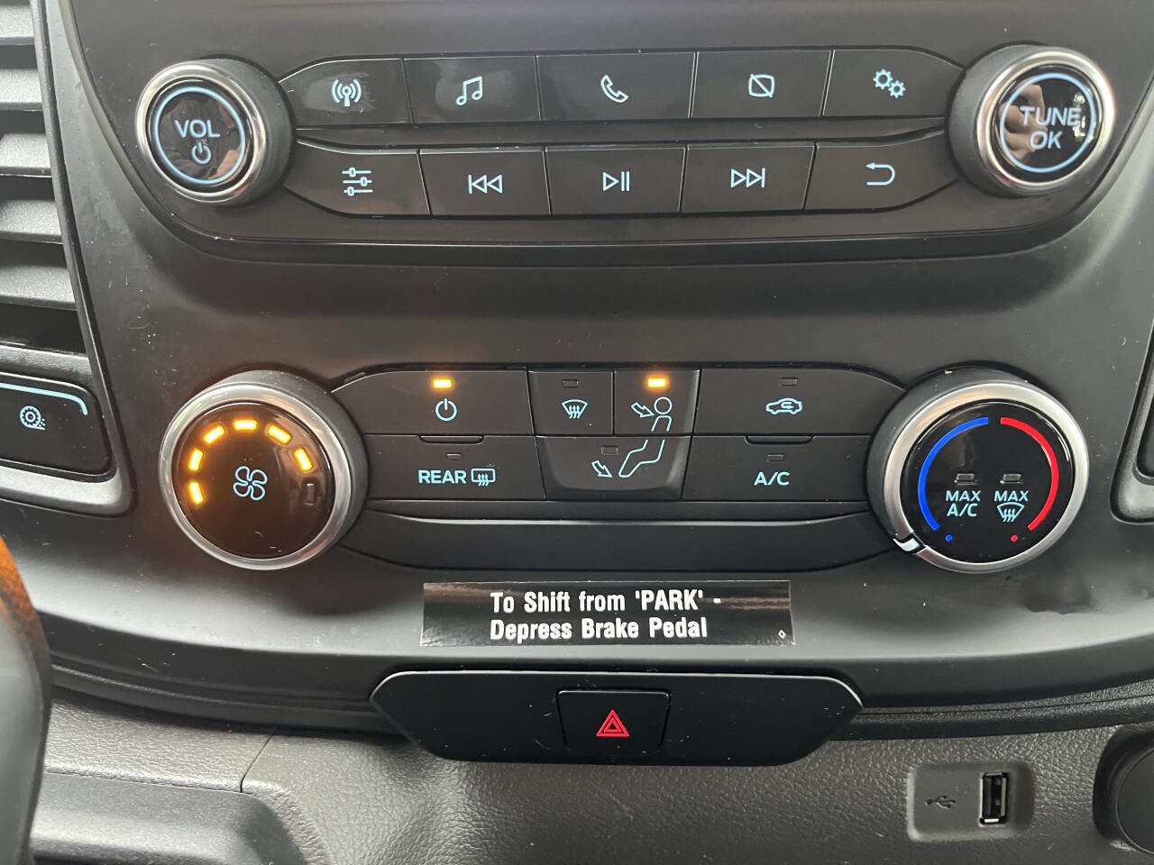 Used 2024 Ford Transit 250 Low Roof w/ Exterior Upgrade Package image 22