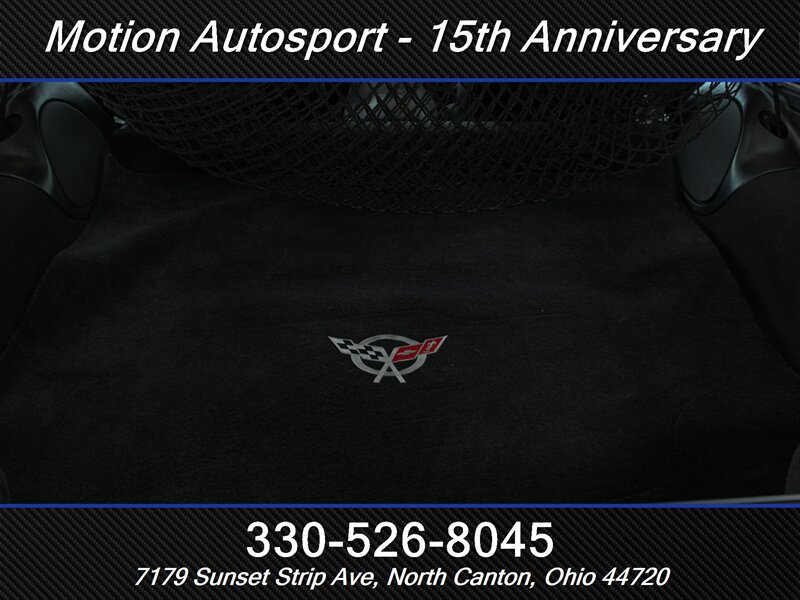 Used 2004 Chevrolet Corvette Coupe w/ Preferred Equipment Group RWD image 10