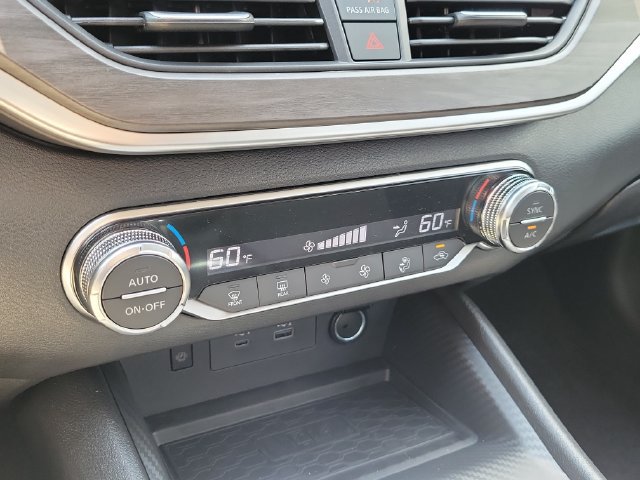 New 2026 Nissan Altima 2.5 SV w/ SV Special Edition Package FWD image 30