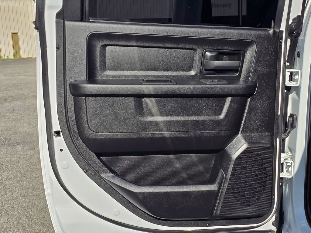 Used 2025 RAM 3500 Tradesman w/ Chrome Appearance Group image 47