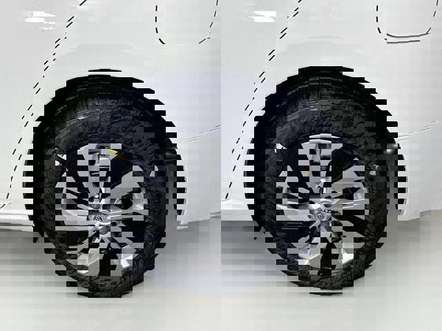 New 2025 Nissan Altima 2.5 S image 10