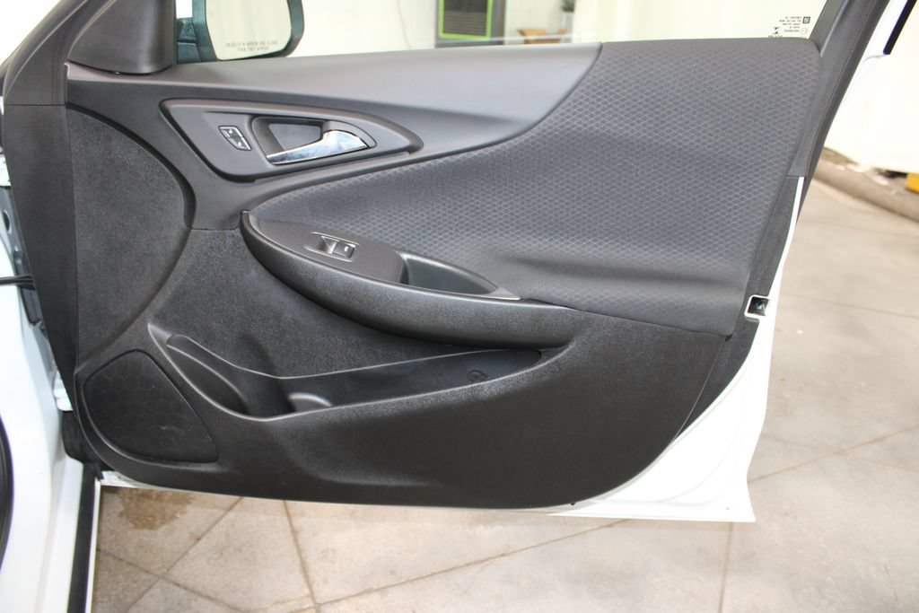 Used 2025 Chevrolet Malibu LT FWD image 35