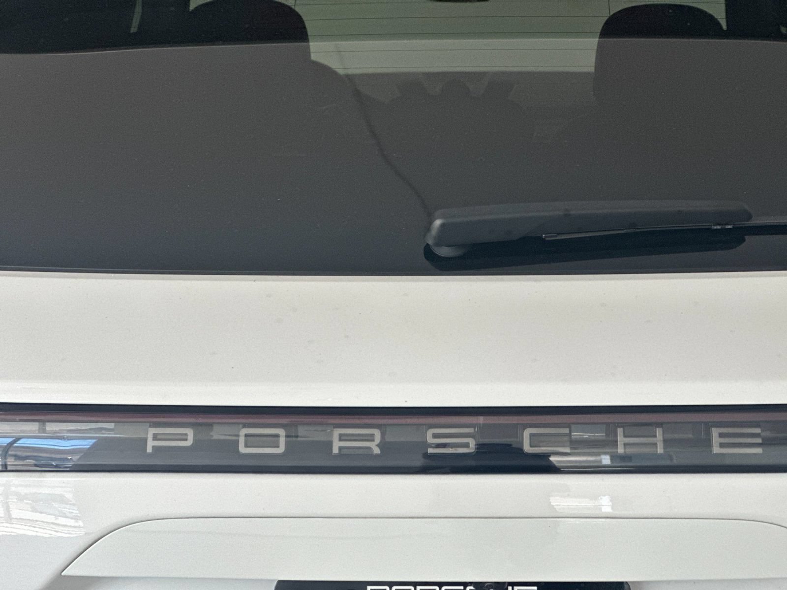 Certified 2023 Porsche Cayenne Platinum Edition AWD/4WD image 26