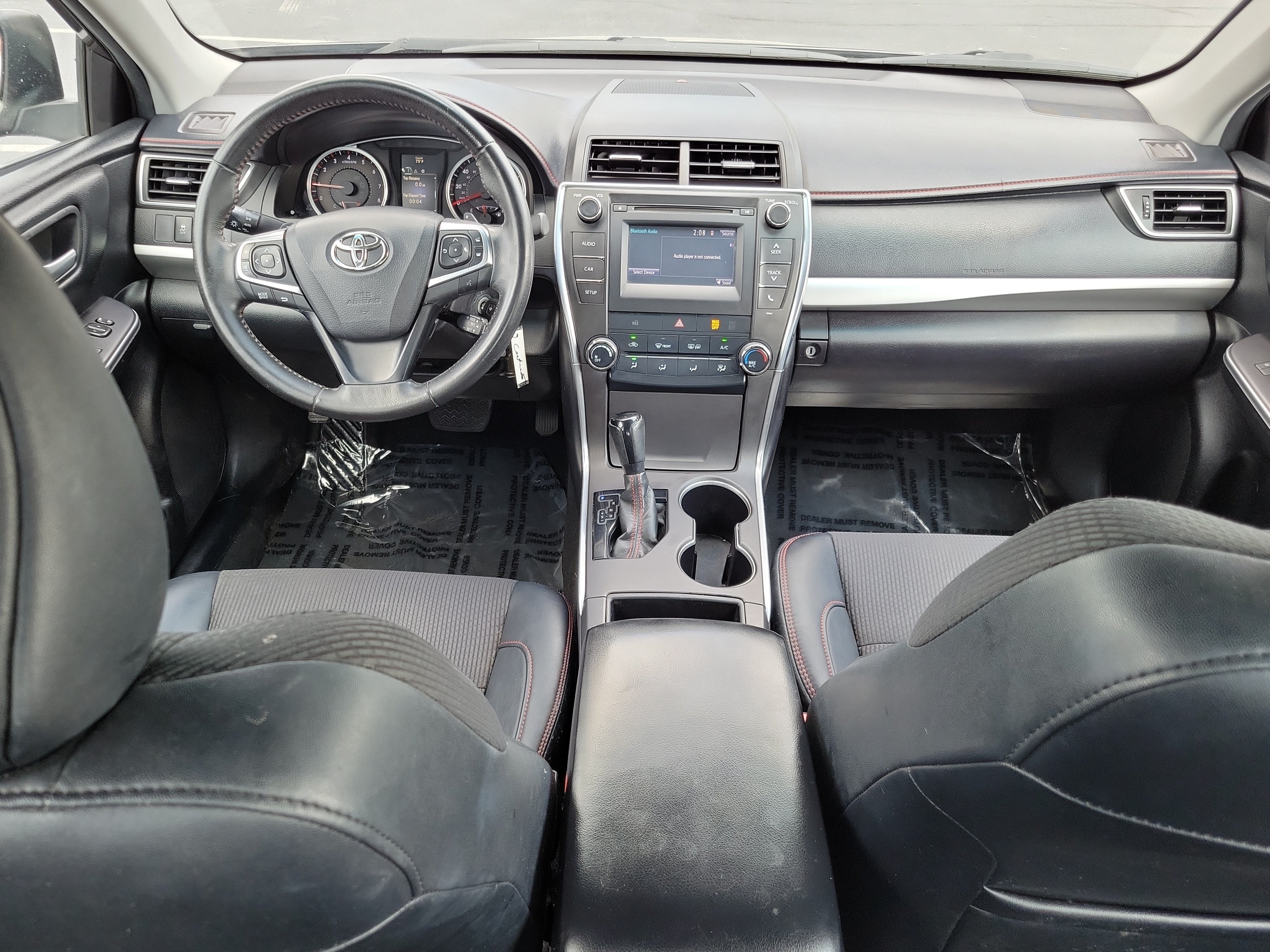 Used 2016 Toyota Camry SE FWD image 14