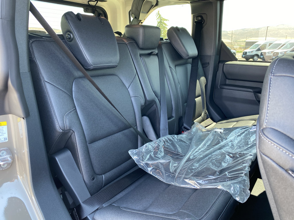 New 2026 Ford Bronco Badlands AWD/4WD image 7