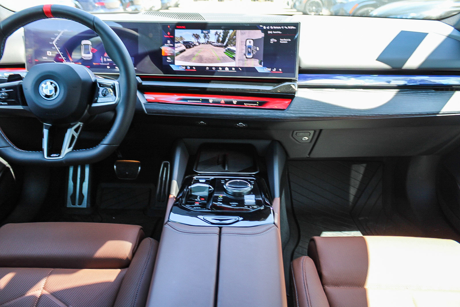 New 2025 BMW i5 M60 w/ Premium Package AWD/4WD image 12