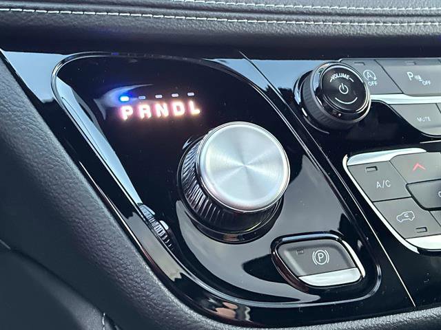 New 2026 Chrysler Pacifica Limited w/ S Appearance Package image 15