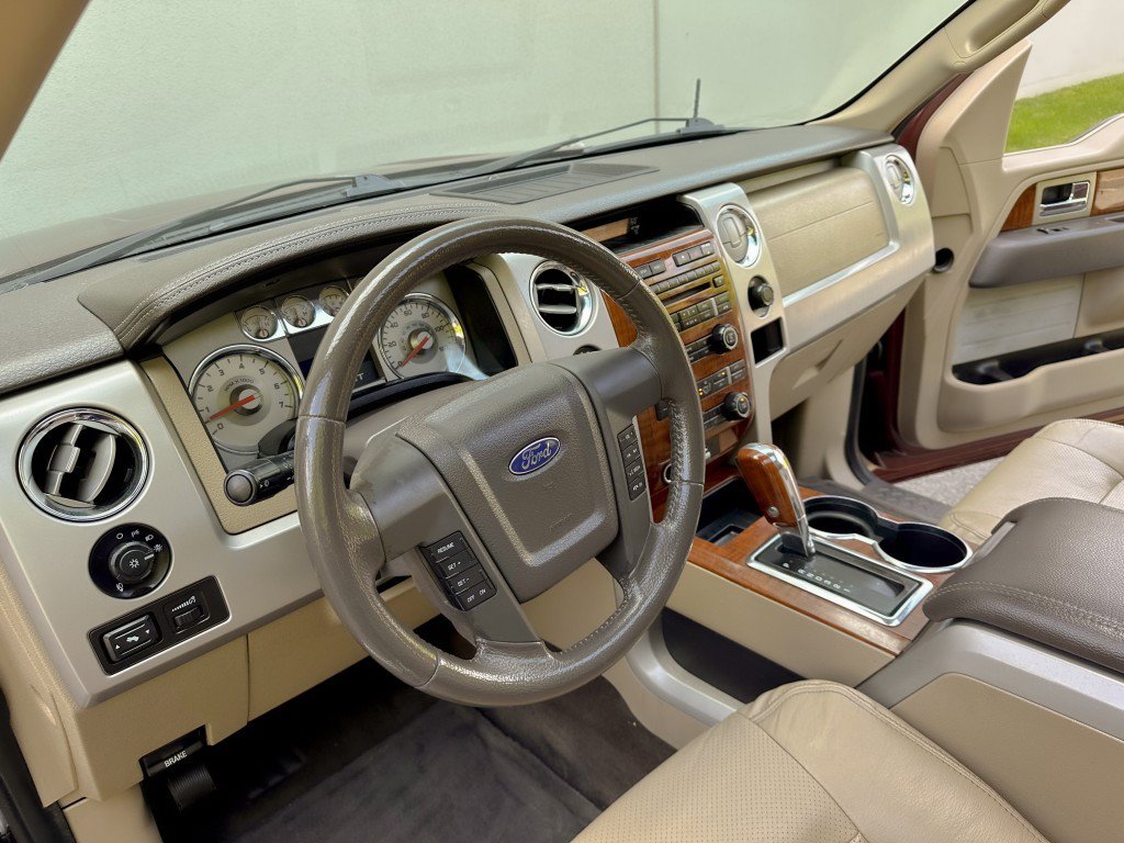 Used 2010 Ford F150 Lariat AWD/4WD image 18