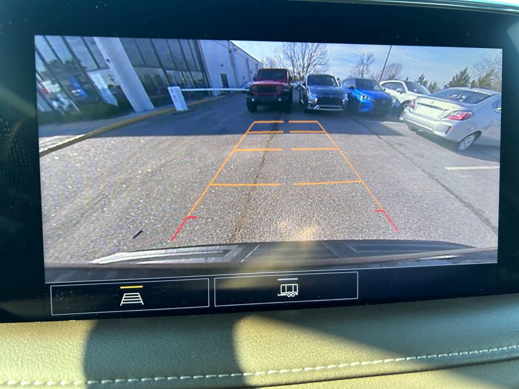 Used 2021 GMC Yukon XL SLT image 23