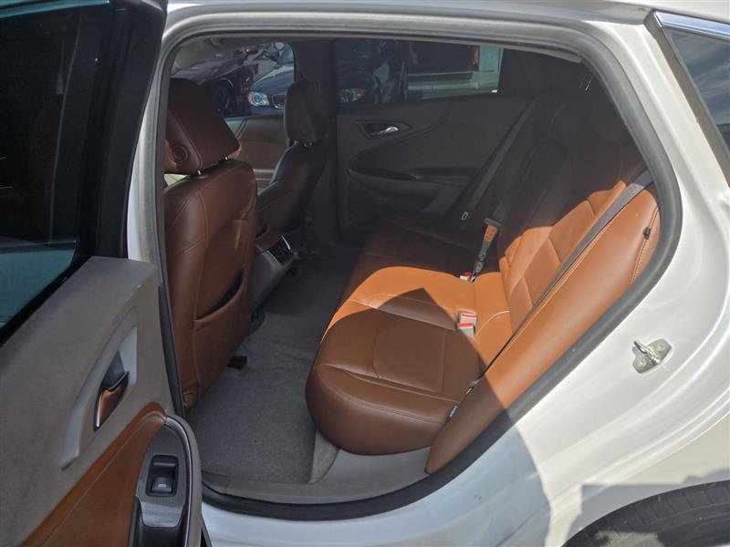 Used 2016 Chevrolet Malibu LT w/ Leather Package image 27