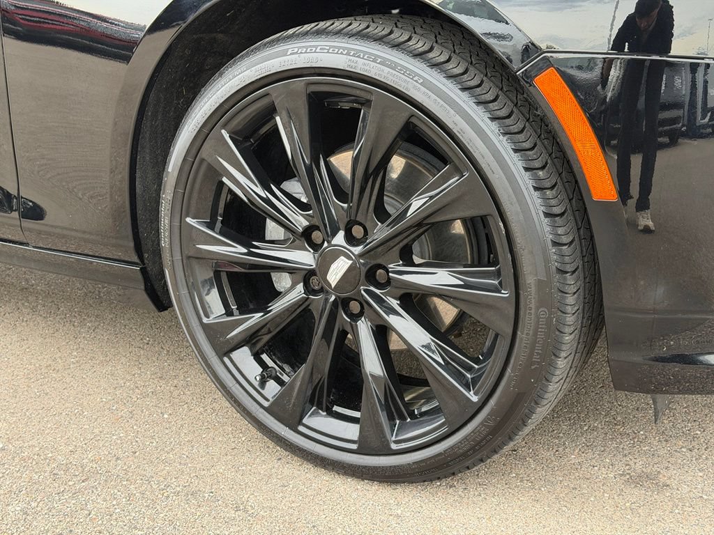 Used 2023 Cadillac CT4 Luxury w/ LPO, ONYX Package AWD/4WD image 25