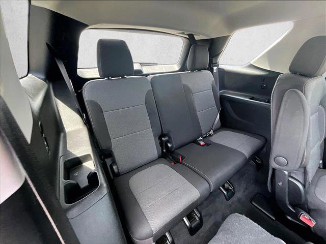 Used 2020 Chevrolet Traverse LT FWD image 29