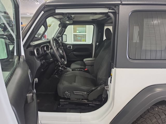Used 2021 Jeep Wrangler Sport AWD/4WD image 20