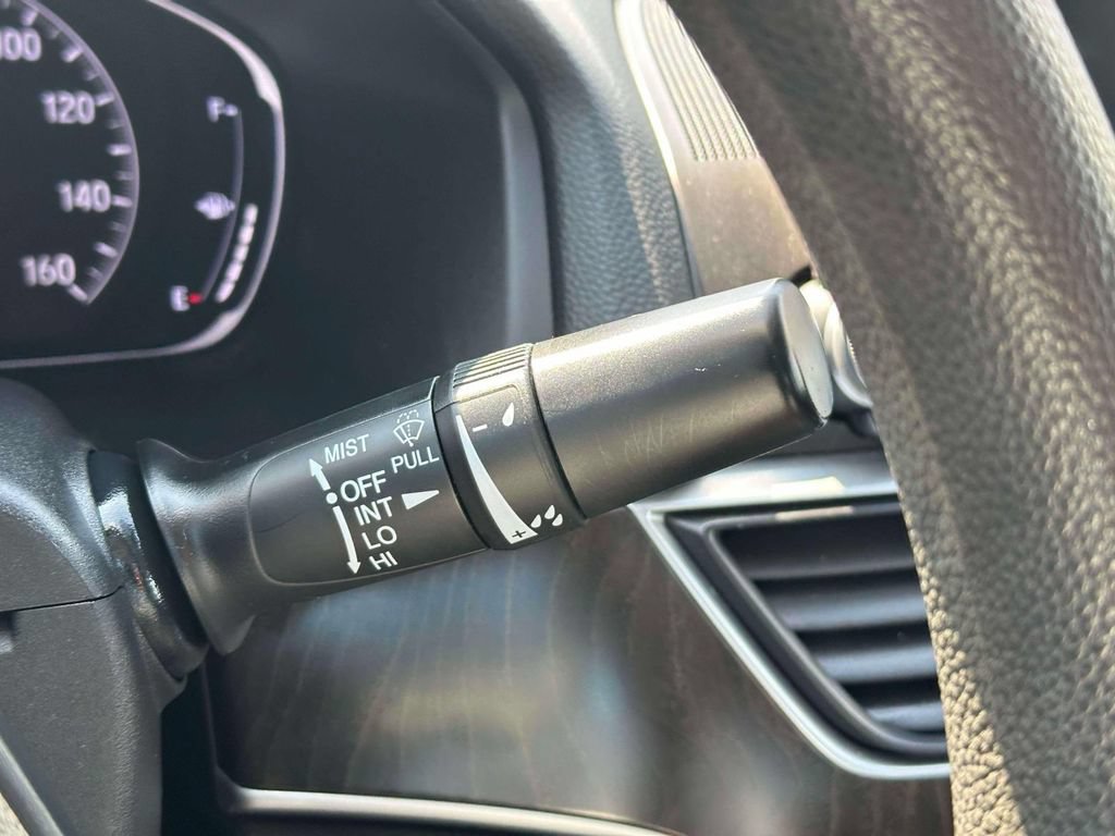 Certified 2019 Honda Accord EX image 22