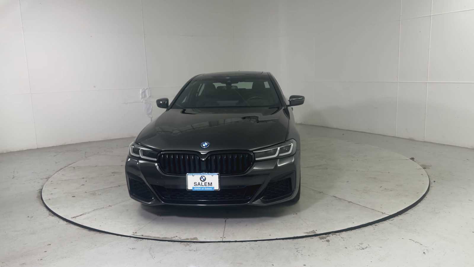 Used 2023 BMW 530e xDrive w/ Premium Package AWD/4WD image 7